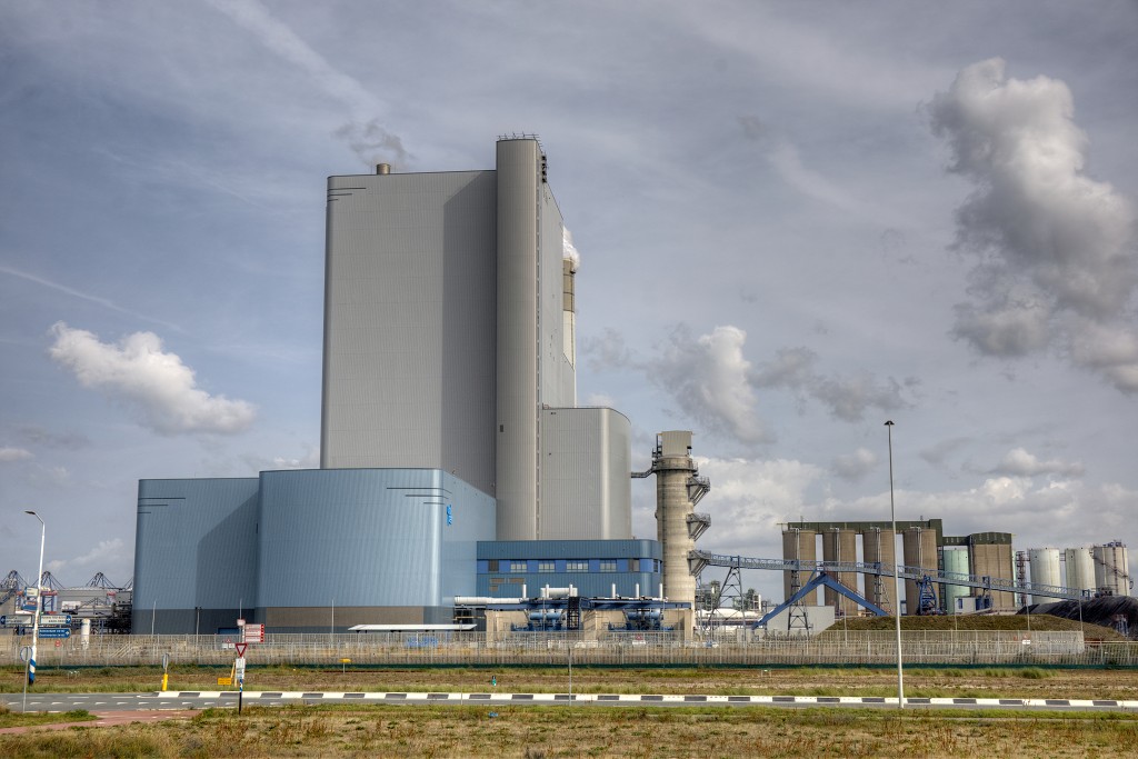 industrie europoort botlek rotterdam hdr haven industriegebied centrale maasvlakte energie opslag overslag